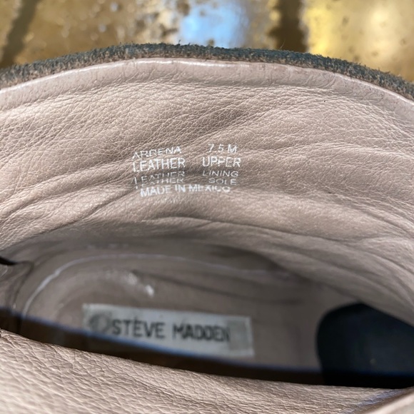 Steve Madden suede bootie - Picture 5 of 5